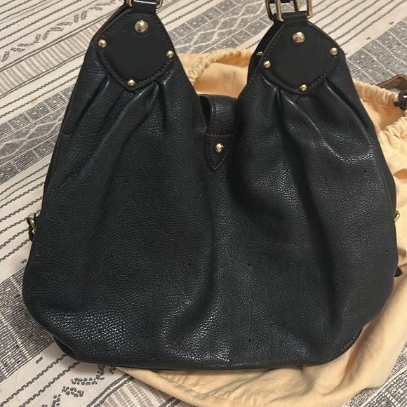 Louis Vuitton Mahina L handbag - Picture 5 of 8